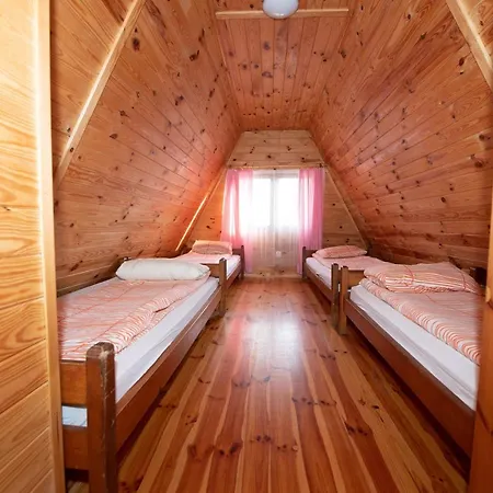 Osrodek Wypoczynkowy Stadnina Koni Kaszubski Bor Campingplads *