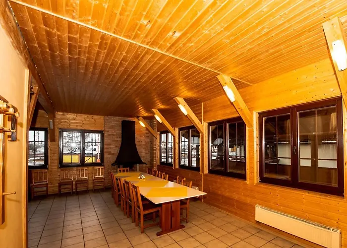 Osrodek Wypoczynkowy Stadnina Koni Kaszubski Bor Camping Sominy