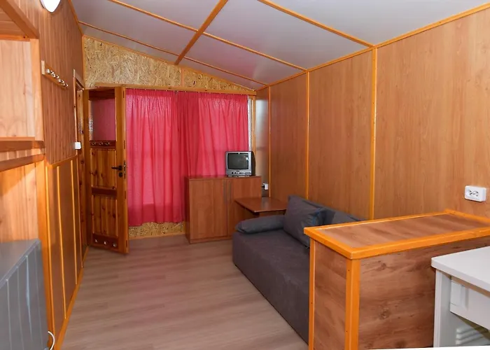 Osrodek Wypoczynkowy Stadnina Koni Kaszubski Bor Camping *